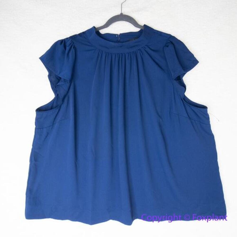 New! Eloquii blue‎ short flutter sleeves top keyhole back, size 26